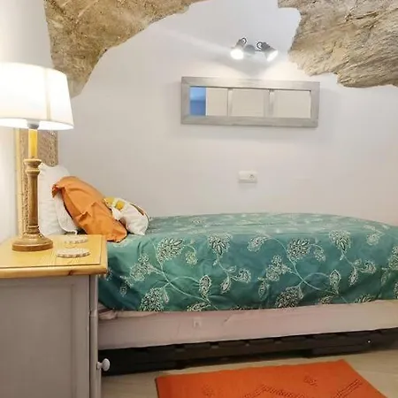 Casa Cueva La Luna Semesterbostad *