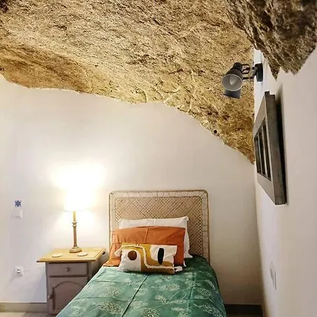 Casa Cueva La Luna * Setenil De Las Bodegas